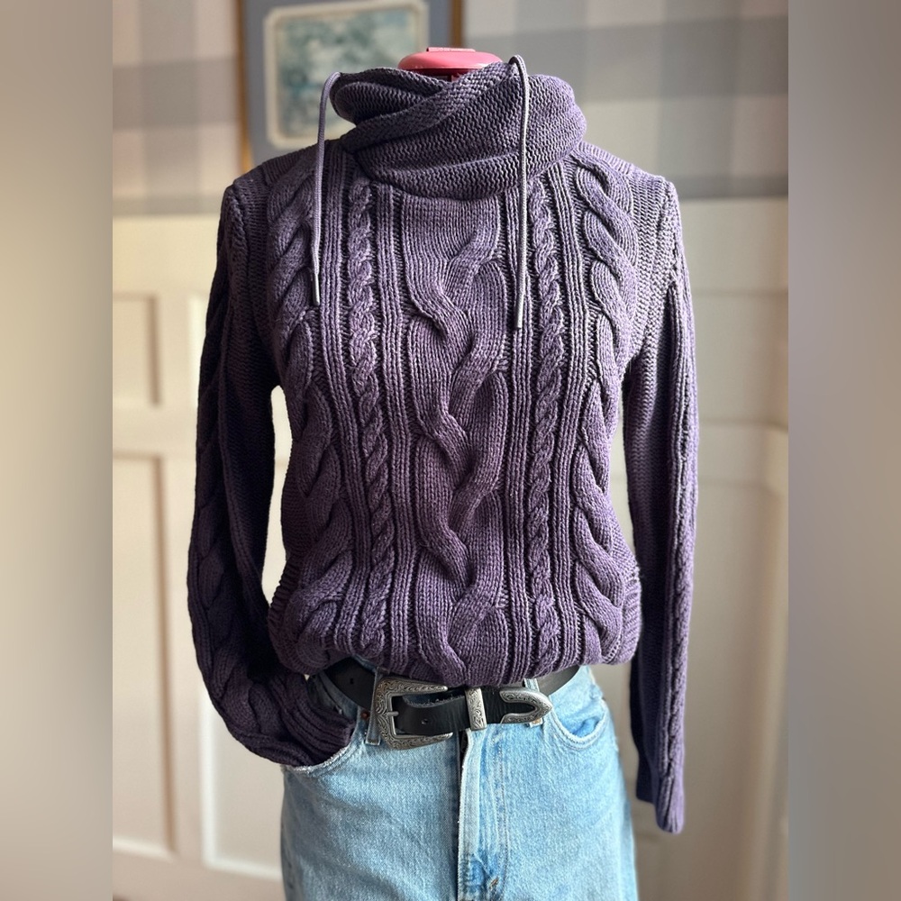 L.L. Bean Women's Plum Cowl Neck Sweater Size Small‎